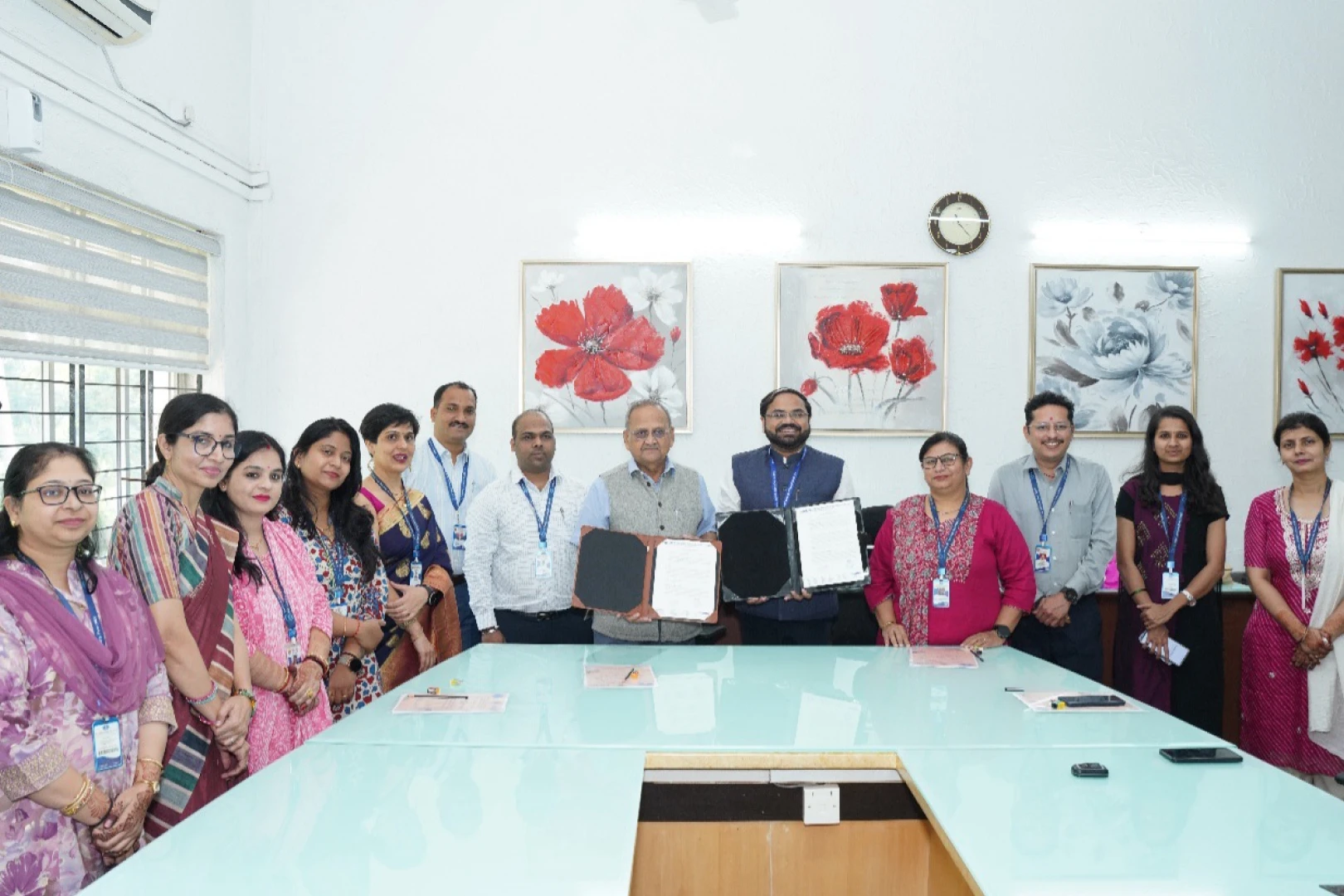 MOU Between National Institute of Securities Markets (NISM) and SBUP's School of Commerce and Management (SCM)