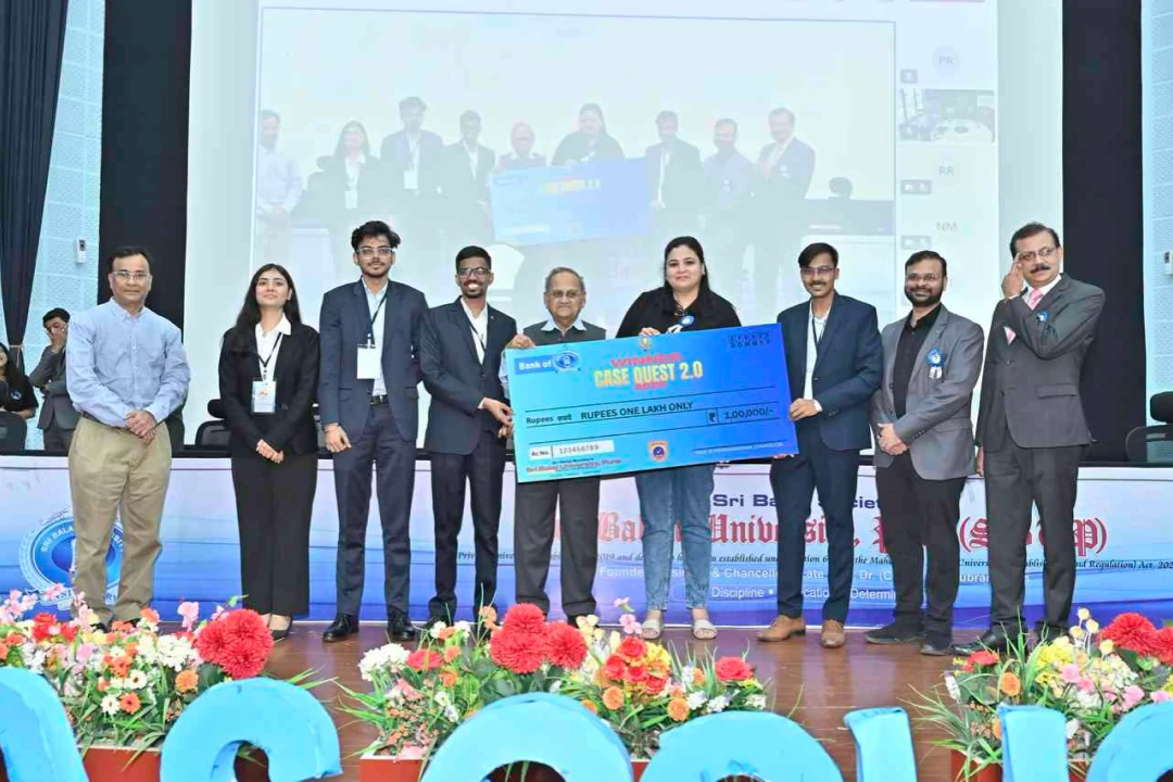 1st Winner - Team Quorum, IIT Dhanbad Abhishek Pal, Sujata Pal, Swati Raj, Shubham Mishra, Deepa Pujari, Devang Parate Topic: Reviving Demand for Maruti Suzuki’s CSK-W Models through Data-Driven Market Repositioning Strategies