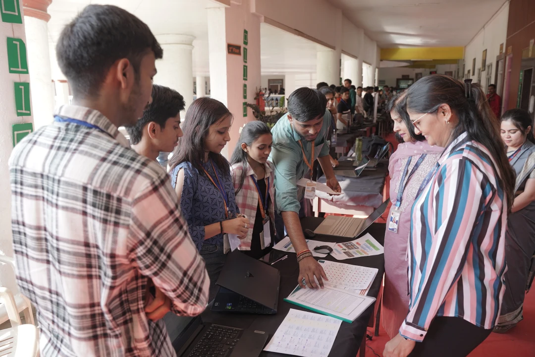 A moment of knowledge exchange at the Tech Conclave