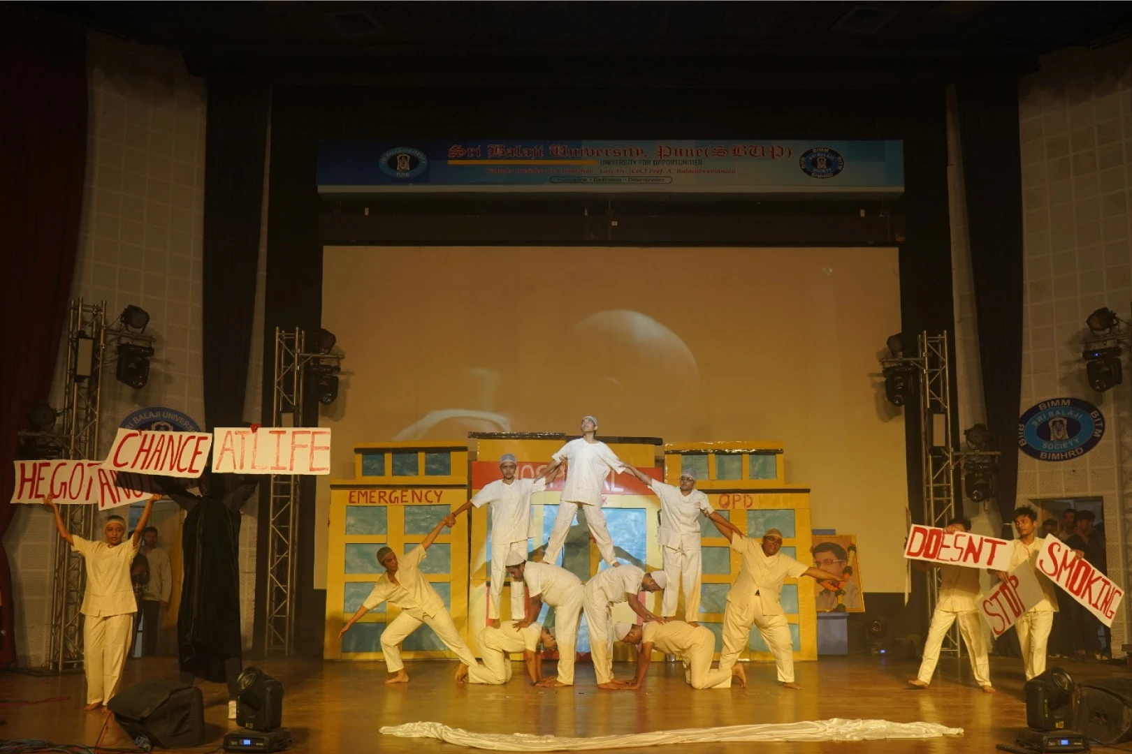 Grace in motion, magic on stage